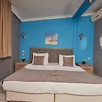 Unique Hotel