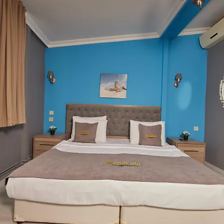 Unique Hotel