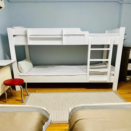 Unique Hotel 3*
