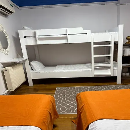 Unique Hotel