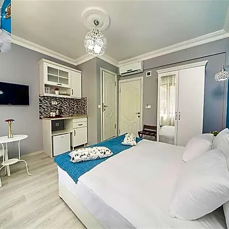 Unique Hotel