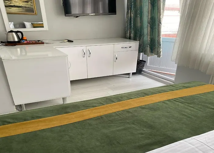 أجنحة يونيك الفندقية فندق 3*