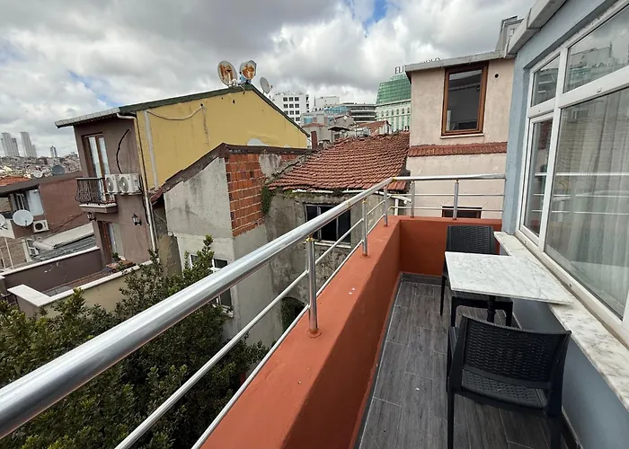 أجنحة يونيك الفندقية 3* اسطنبول