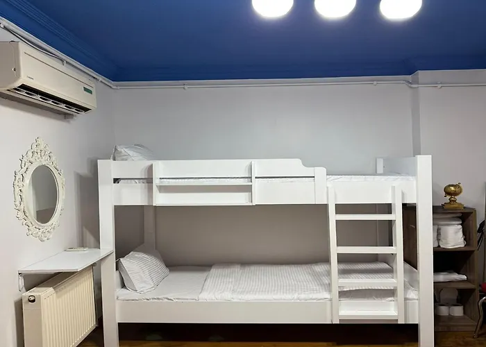 أجنحة يونيك الفندقية 3* اسطنبول