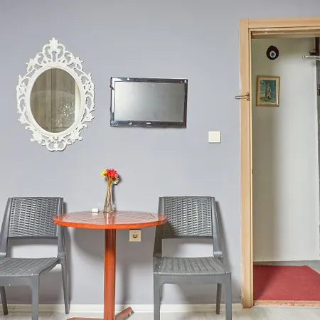 Unique Hotel