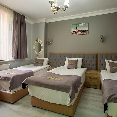 Hotel Unique 3*