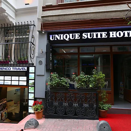 Hotel Unique 3*