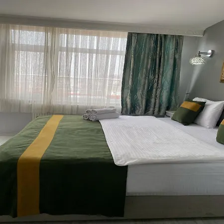 Unique Hotel
