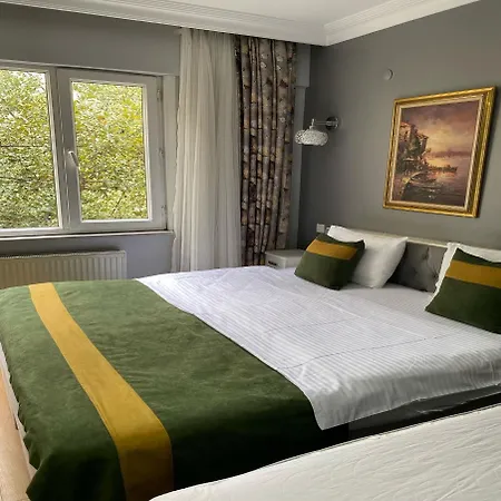 Hotel Unique 3*