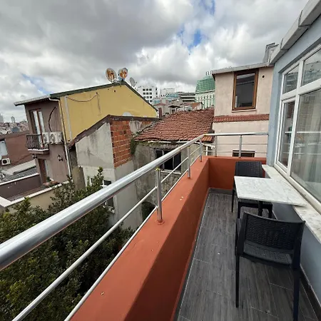 أجنحة يونيك الفندقية 3* اسطنبول